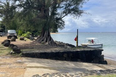 Anini Beach