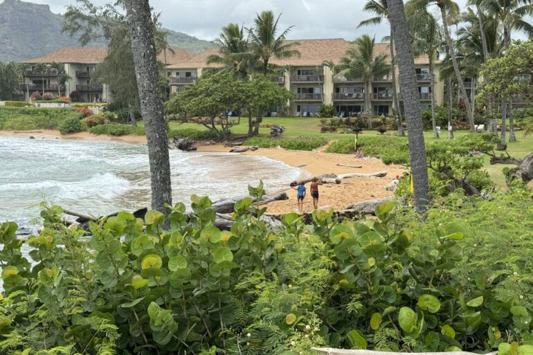 Lae Nani Beach Kauai